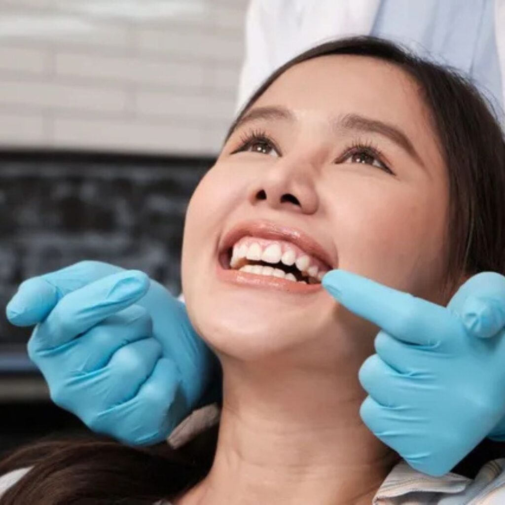 Impacted wisdom tooth removal in North Hollywood